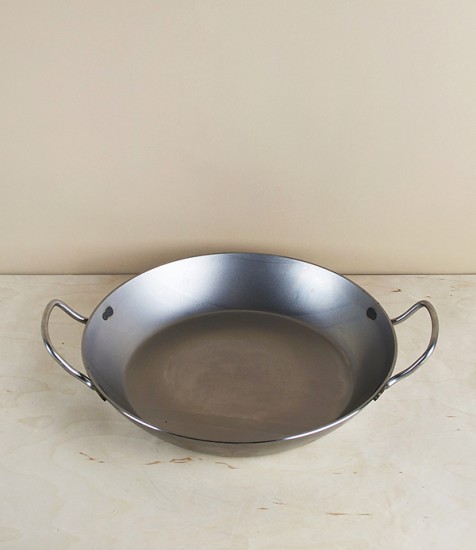 Two handled steel frying pan, 28cm