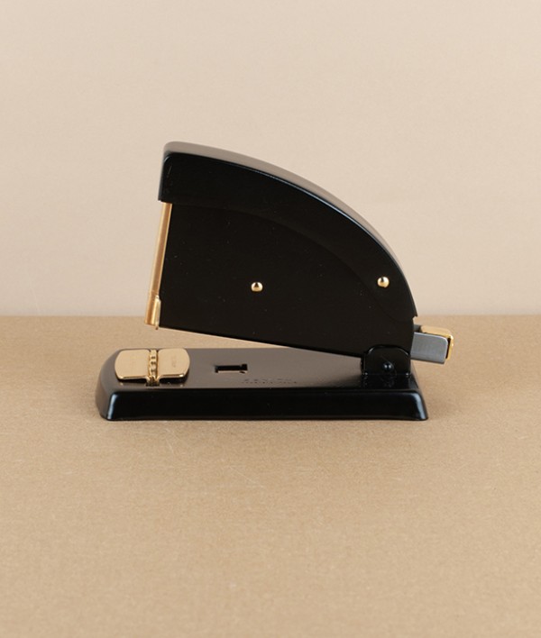 Zenith 520/E Desktop Stapler, Black & Gold