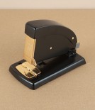 Zenith 520/E Desktop Stapler, Black & Gold