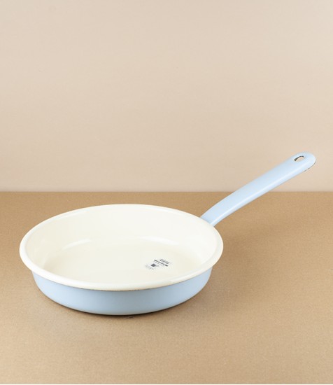 Austrian Enamel Omelette Pan, 20cm