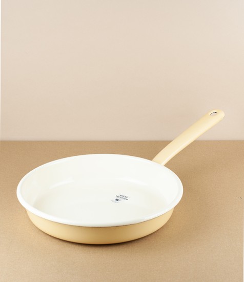 Austrian Enamel Omelette Pan, 22cm