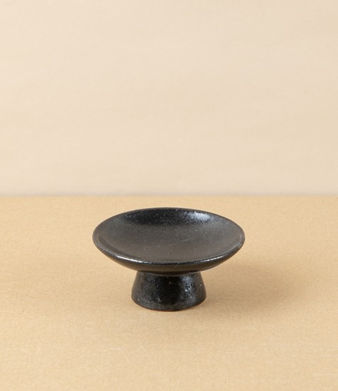 Japanese Ceramic "Mamezara Kodai", or Miniature Compote