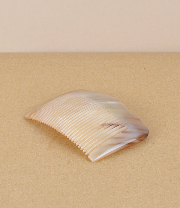 Hand Made Ox Horn Hair Grip, Fine Toothed