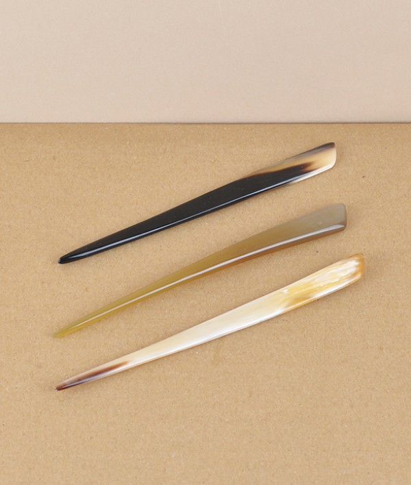 English hand-made Ox-horn hair pin