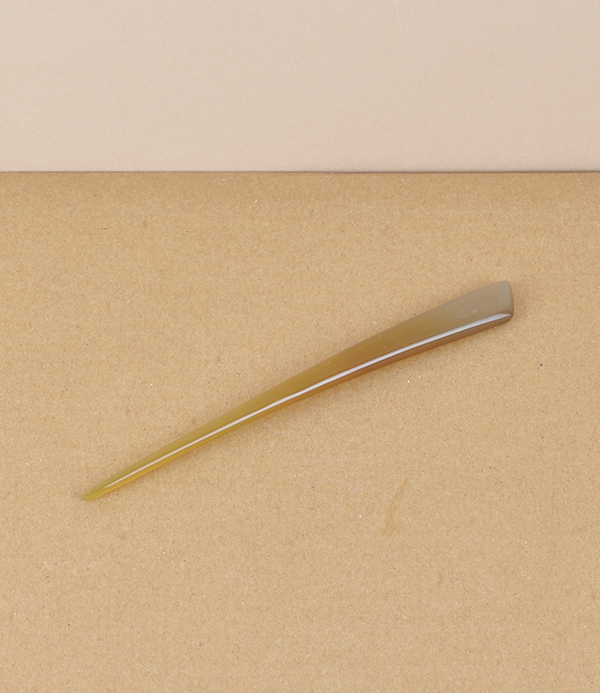 English hand-made Ox-horn hair pin