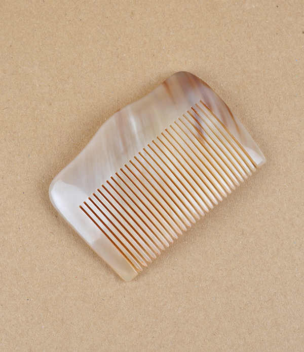 Hand Made Ox Horn Hair Grip, Fine Toothed
