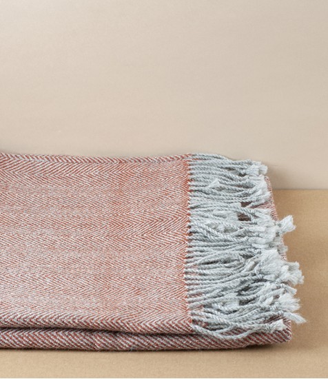 Espina de Pescado alpaca throw, Rust & Grey