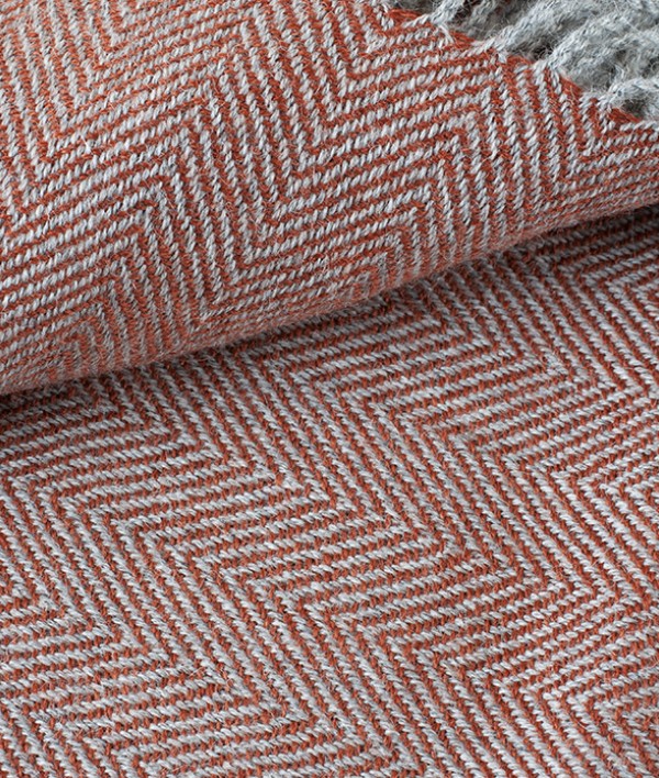 Espina de Pescado alpaca throw, Rust & Grey