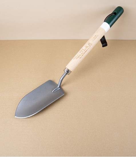 Adler Long Handled Trowel, "Holly"