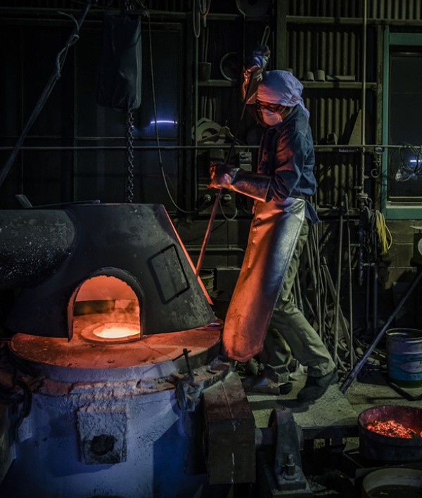 Sand Cast Brass 'I-Hada' Wall Clock