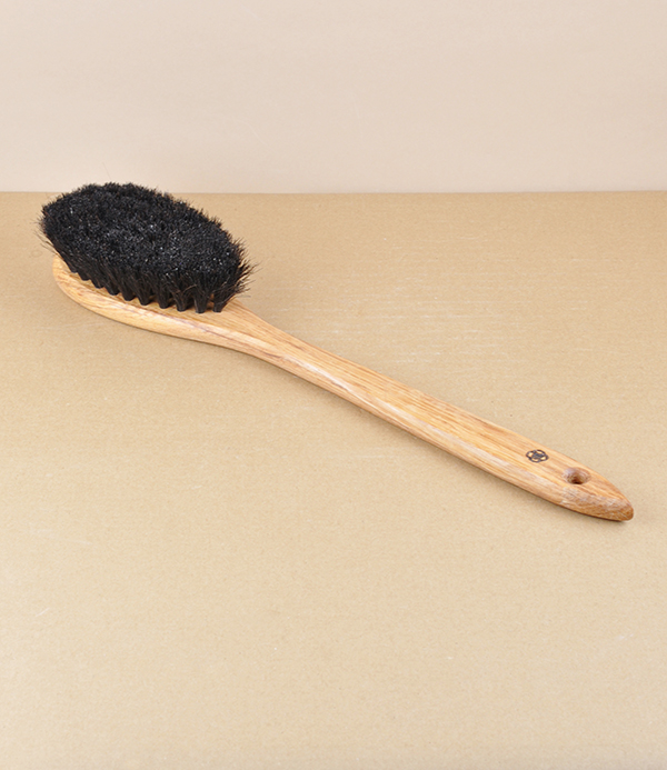 Finnish sauna brush, oak, dark horsehair