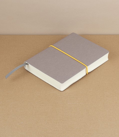 Italian Daily Academic Diary with Elastic, Clay