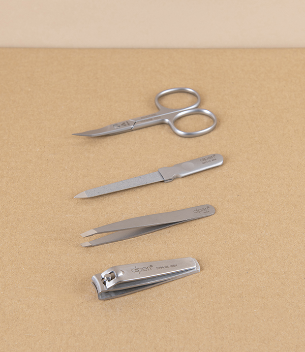 Alpen Four-Piece Manicure Set in Zippered Leather Pouch