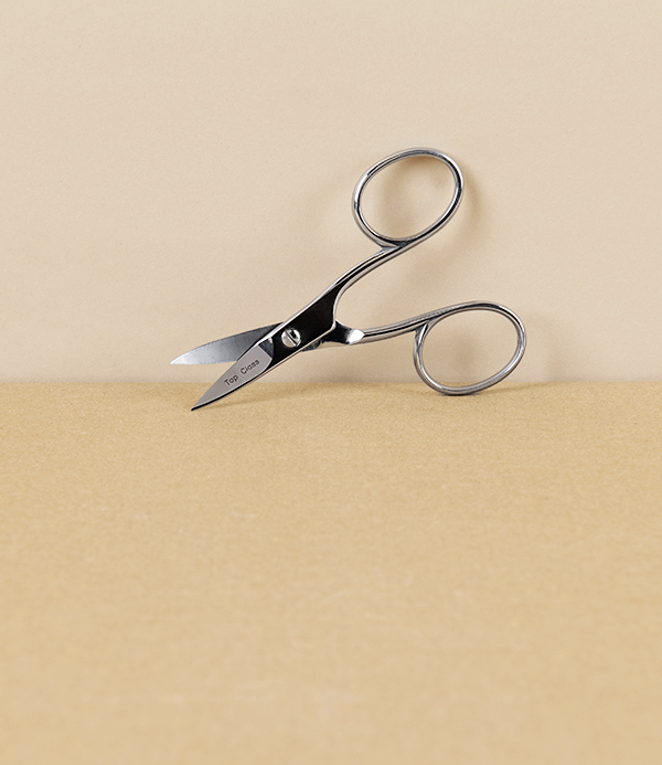 Alpen Italian Nail Scissors, Stainless Steel, with Leather Sheath