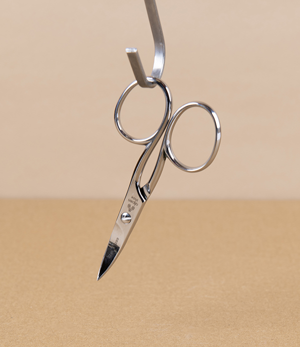 Alpen Italian Nail Scissors, Stainless Steel, with Leather Sheath
