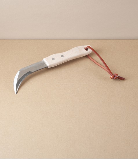 Japanese Twice-Serrated Weeding Sickle, Snow Beech