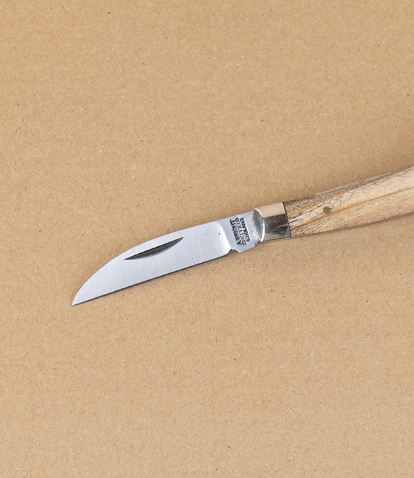 Arthur Wright & Son Ettrick Knife, Olivewood