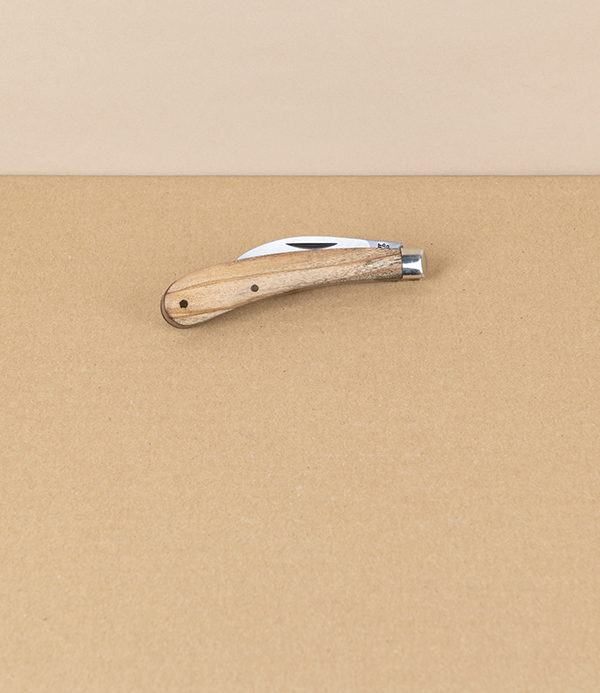 Arthur Wright & Son Ettrick Knife, Olivewood