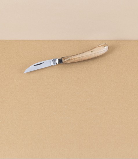 Arthur Wright & Son Ettrick Knife, Olivewood