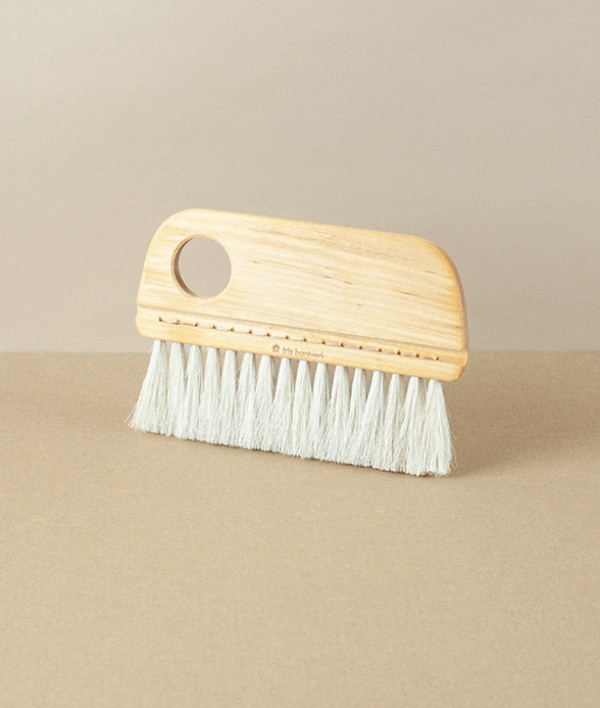 Baker's brush, oiled birch and horsehair