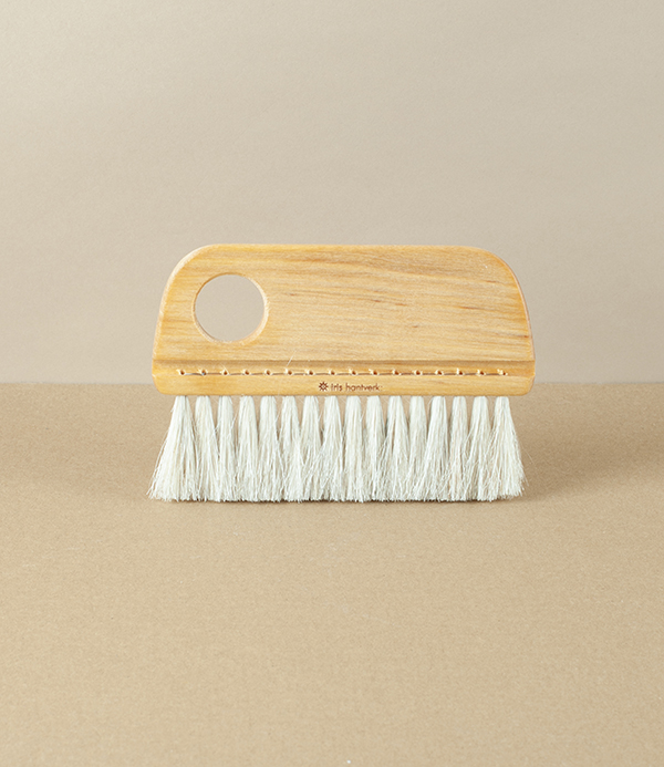Baker's brush, oiled birch and horsehair