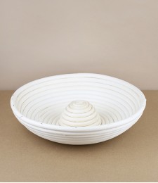 Rattan Banneton or Proving Basket, Round with Riser