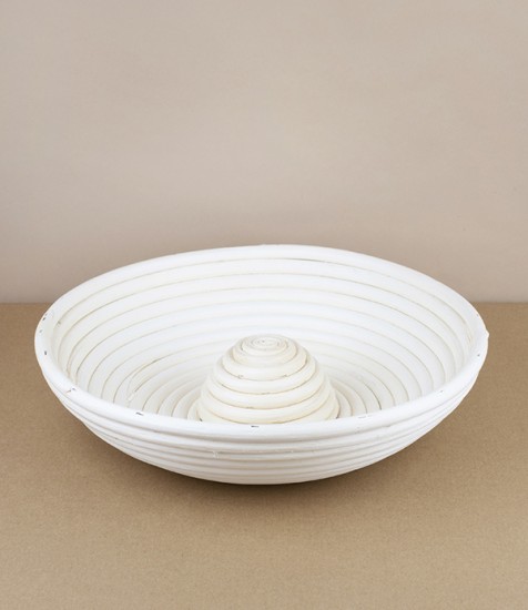 Rattan Banneton or Proving Basket, Round with Riser