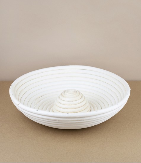Rattan Banneton or Proving Basket, Round with Riser