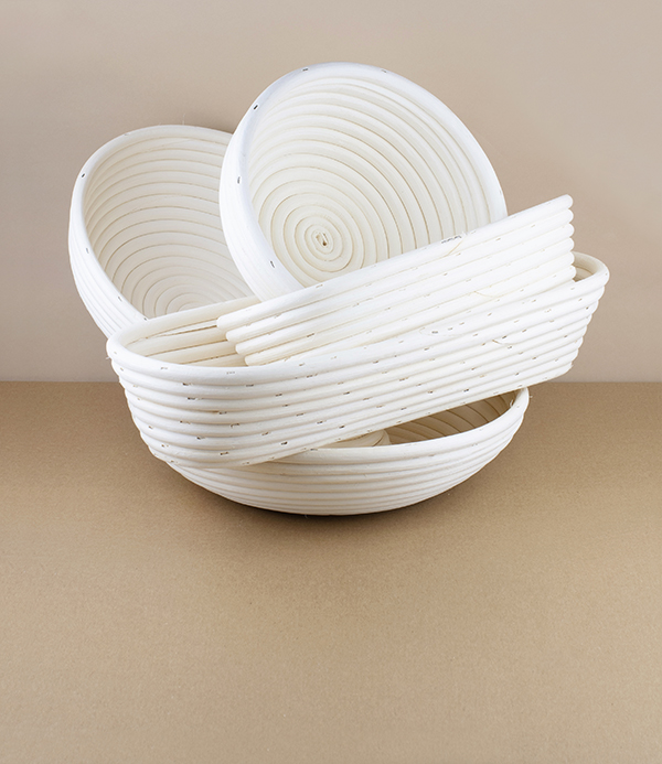 Rattan Banneton or Proving Basket, Round with Riser