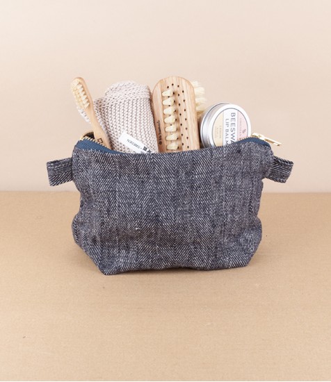 European linen wash bag, Herringbone