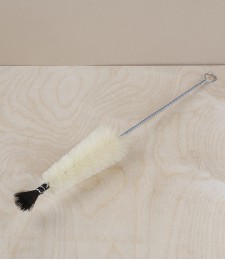 Small conical bottle brush, black bristled end