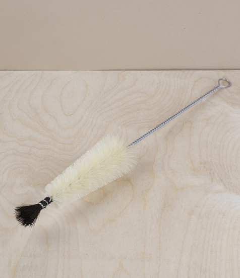 Small conical bottle brush, black bristled end