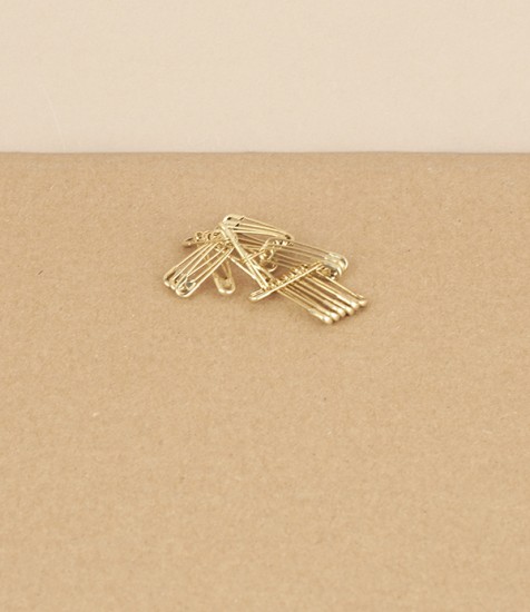 French brass safety pins, 19mm