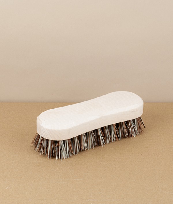 Laundry Scrubbing Brush, Beech and Union Fibre