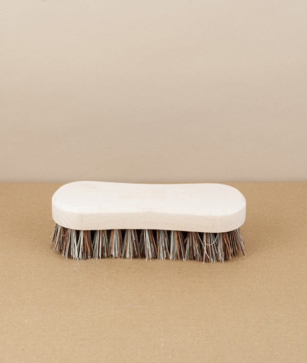 Laundry Scrubbing Brush, Beech and Union Fibre