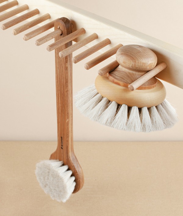 Brush rack for kitchen or bathroom
