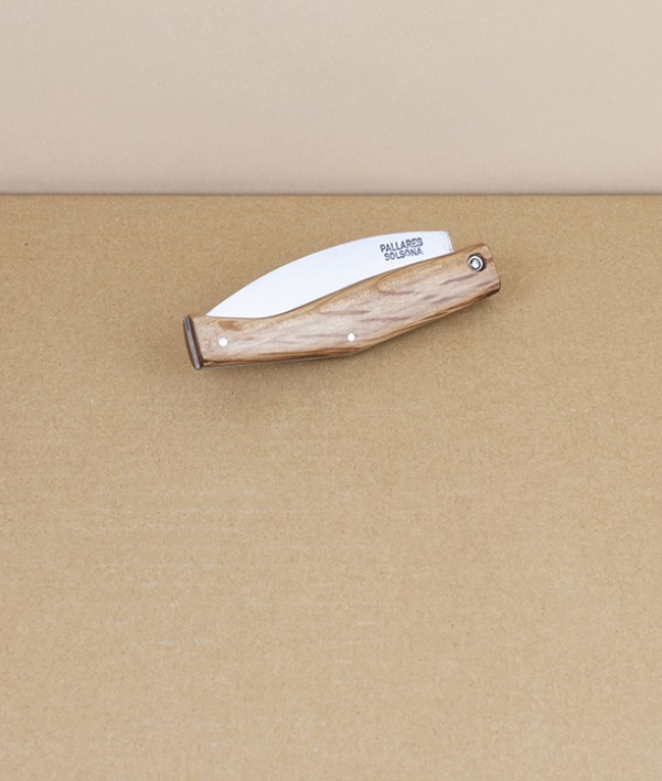 Pallares Busa Folding Knife, Holm Oak, Carbon
