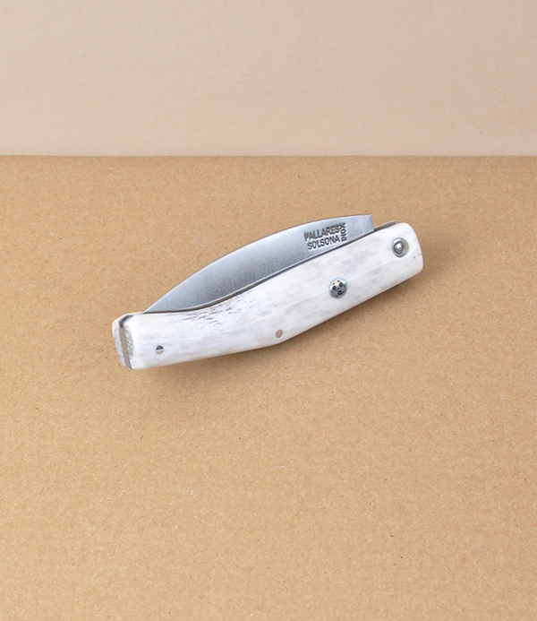 Pallarès Busa Folding Knife, Polished Antler Handle