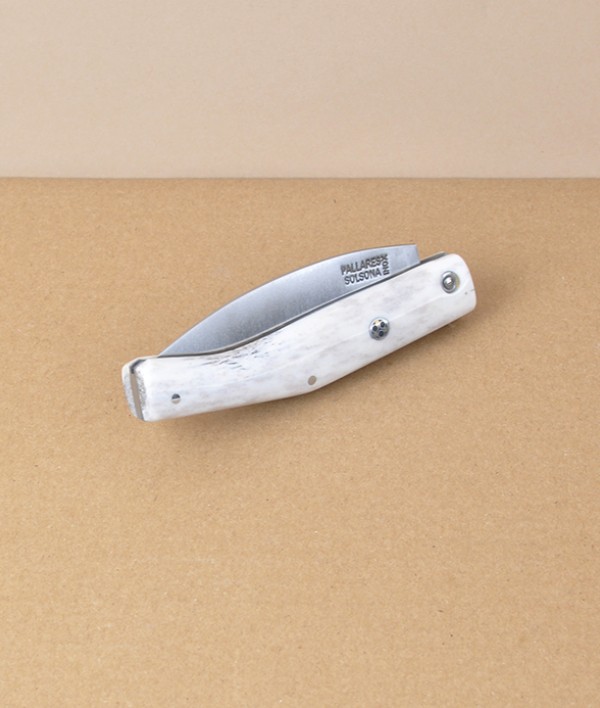 Pallarès Busa Folding Knife, Polished Antler Handle