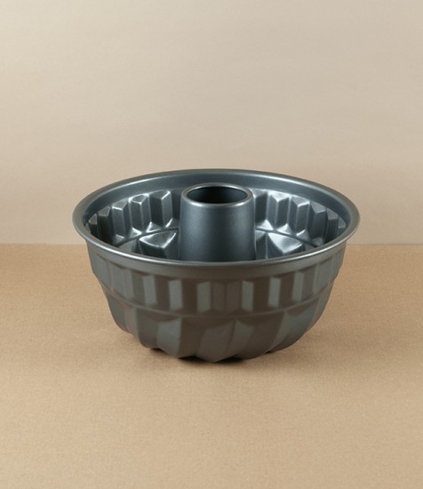Aluminium Bundt Cake Pan, Fluted