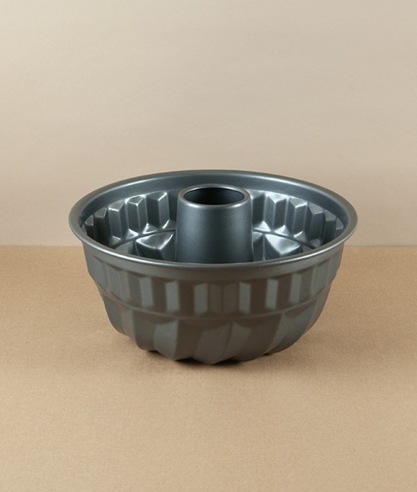 Aluminium Bundt Cake Pan, Fluted