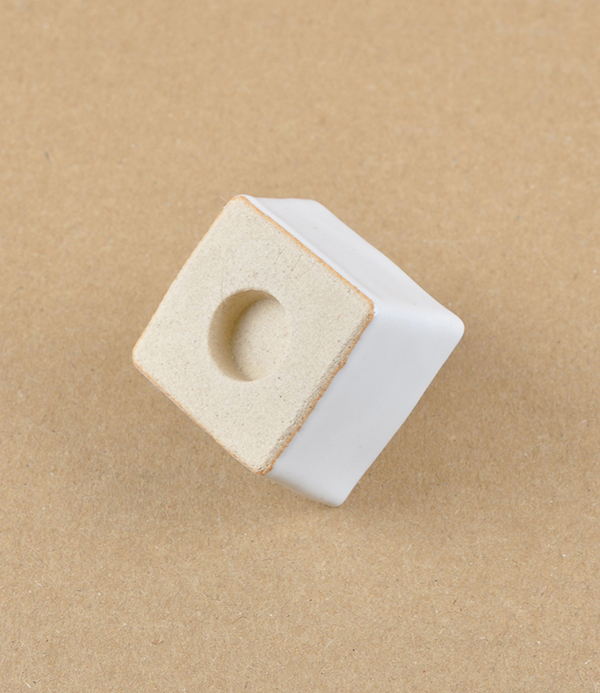 Japanese Rippoh (Cube) candle stand