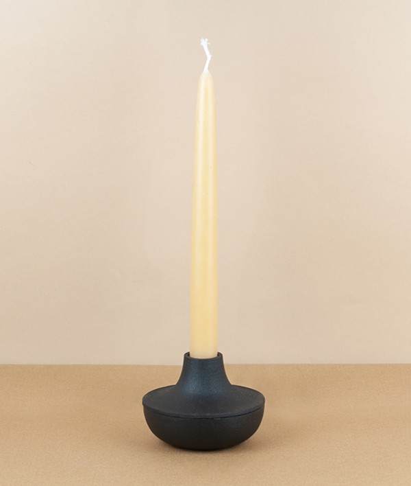 Cast iron candle holder