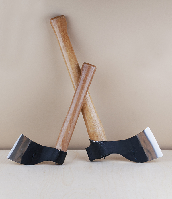 Catalonian hunter axe No.1