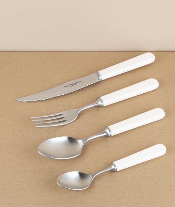 Sheffield Cream-Handled Steak Knife (Pre-order)