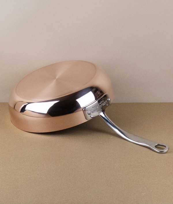 English copper and stainless steel chef’s pan