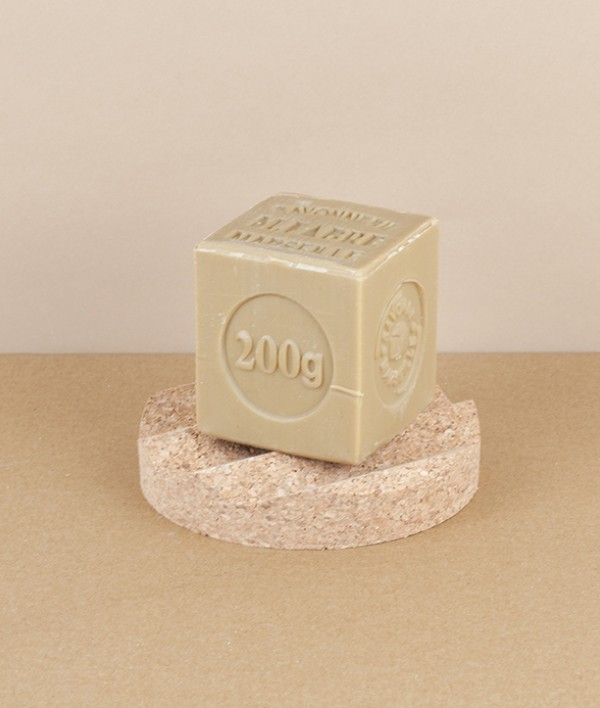 Circular cork soap dish with ridges