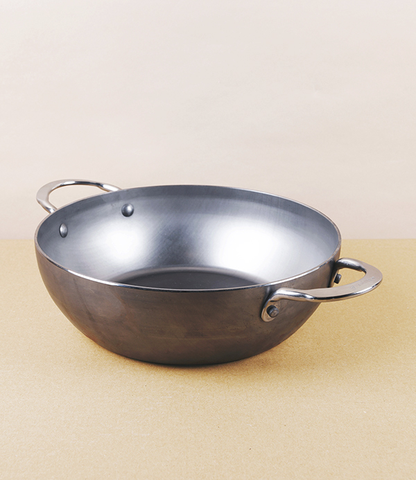 De Buyer Poêle Paysanne or Country Pan, Two-Handles, 24cm