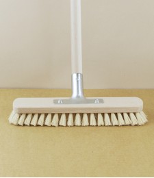 Deck Scrubber, Beech, Tampico Fibre, Steel