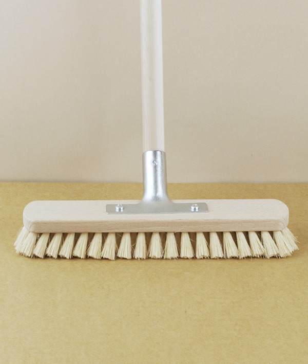 Deck Scrubber, Beech, Tampico Fibre, Steel